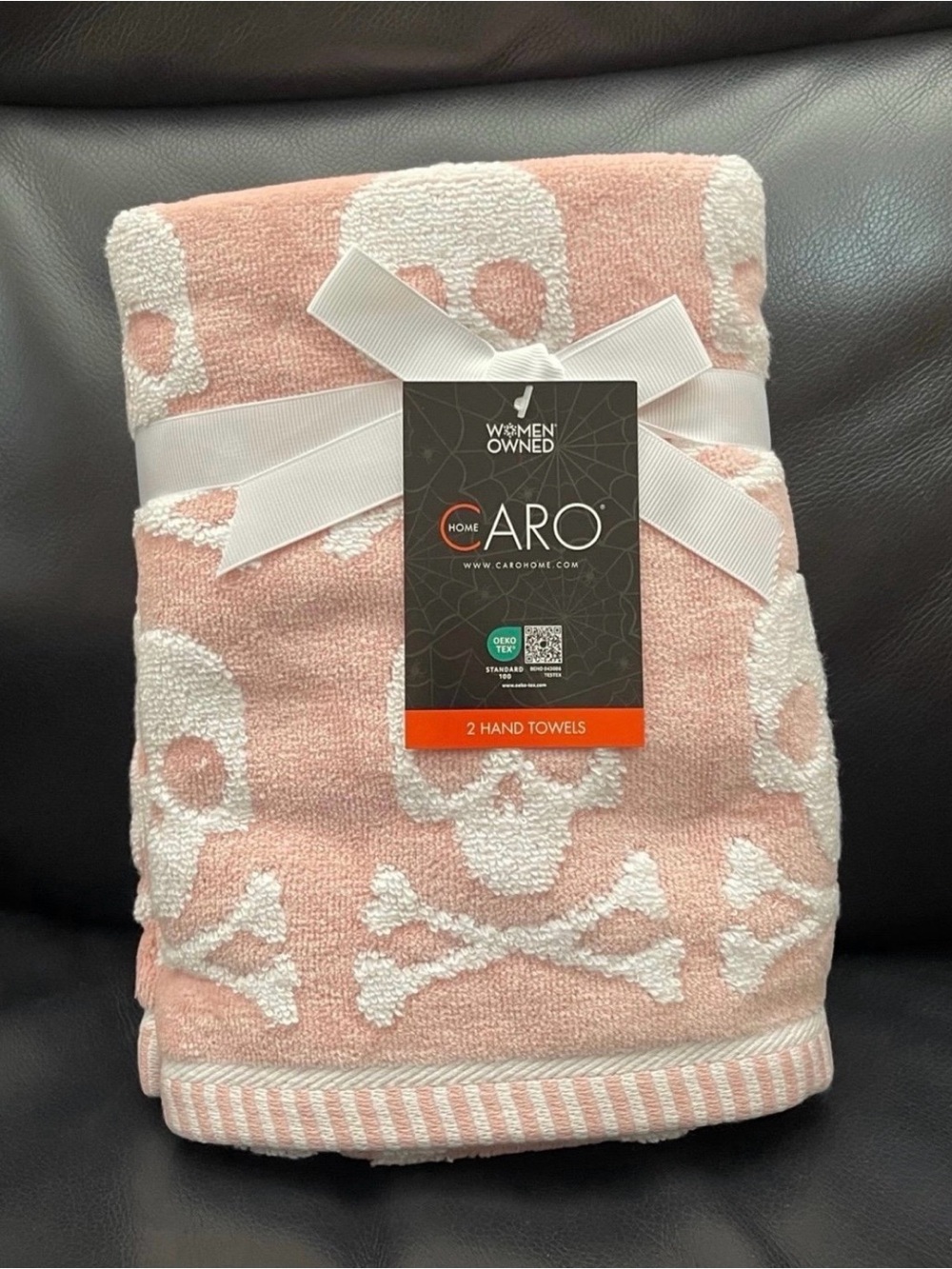 CARO HOME Halloween Pink Skull Hand Towels, Set of 2 - Pink Skulls Hand Towels